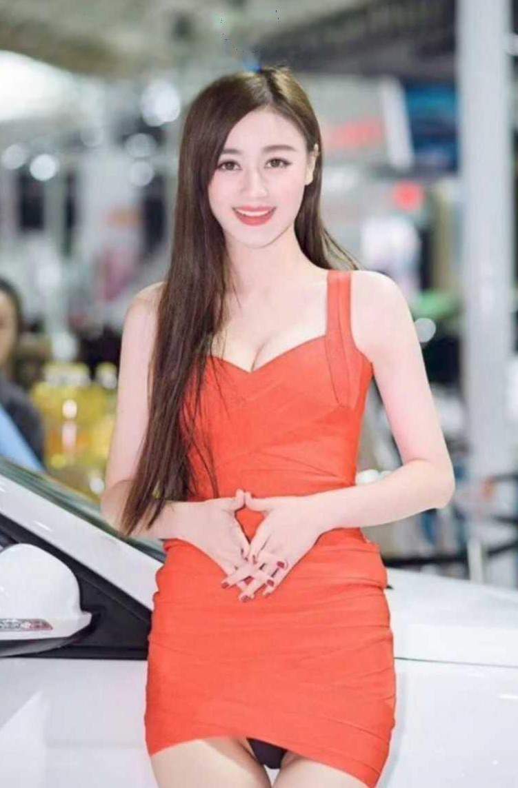 丰满女神因拜金下海卖逼 草至高潮可享受免单福利 大连车模吕美熙性爱视频流出