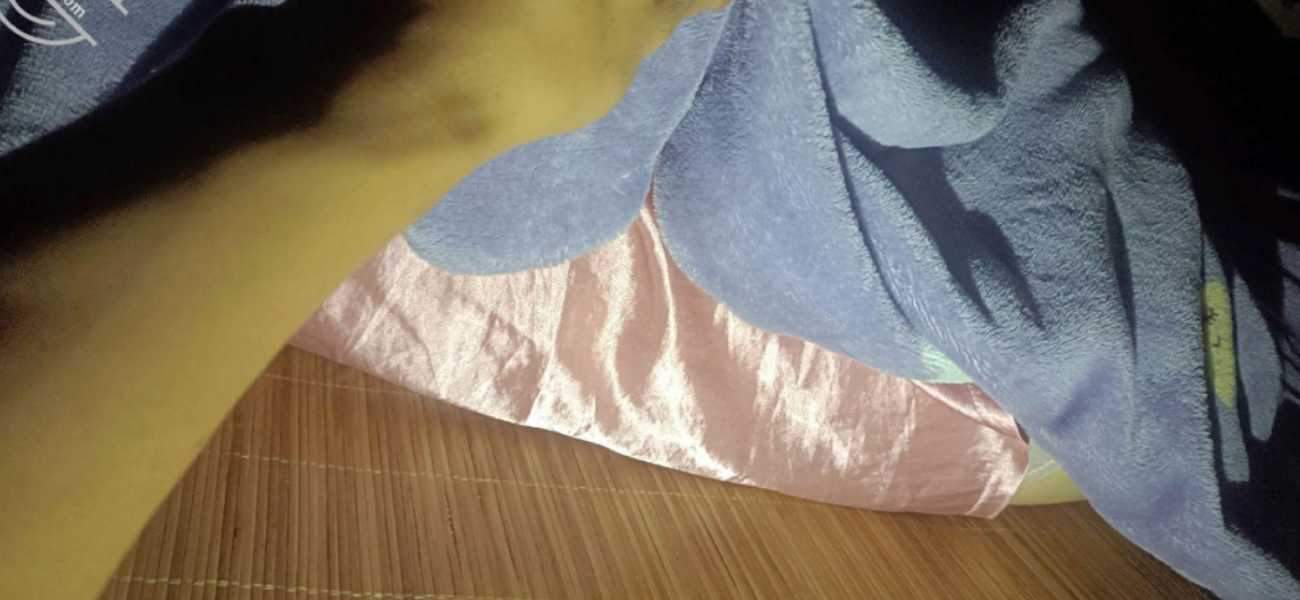 海角社区精品付费帖子《南方母子》我和妈妈的快乐日子!(1) (持续更新)