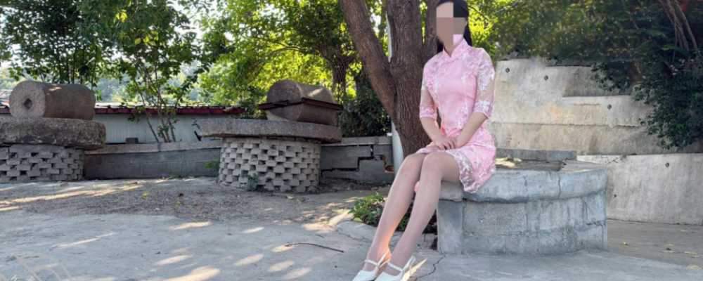 海角社区精品付费帖子《会喷水的亲姐姐》姐姐空虚弟弟抓住机会操姐姐!(10)(持续更新)