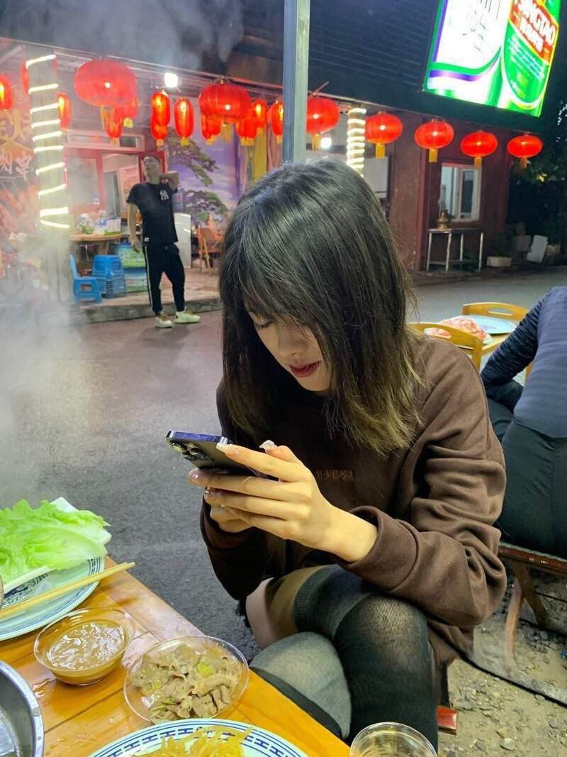 河南科技大学高材生刘韦汐酒店约炮金主 无套强制爆操反差婊本质暴露无遗